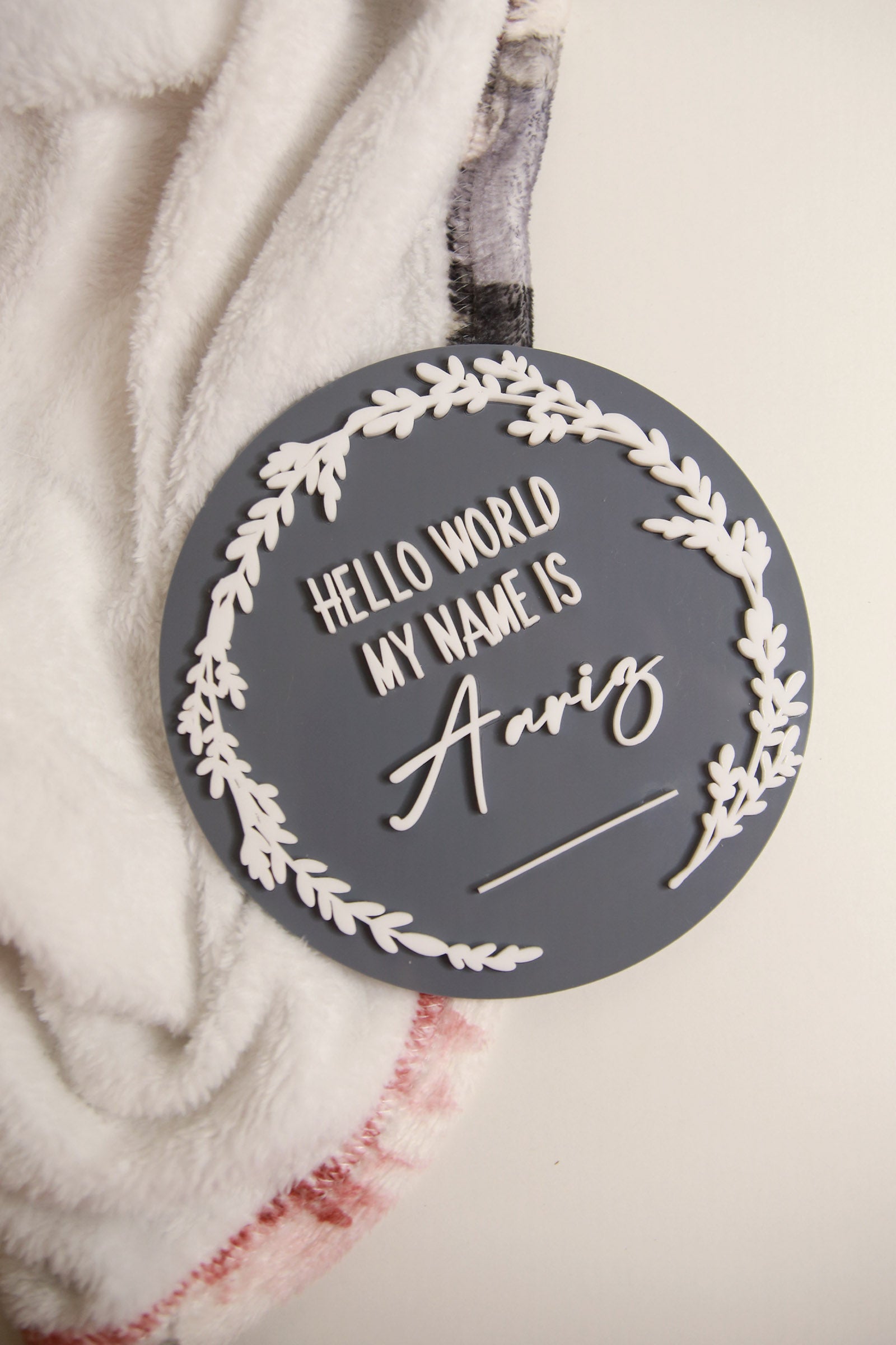 Customized Baby Plaque - Grey Wreath