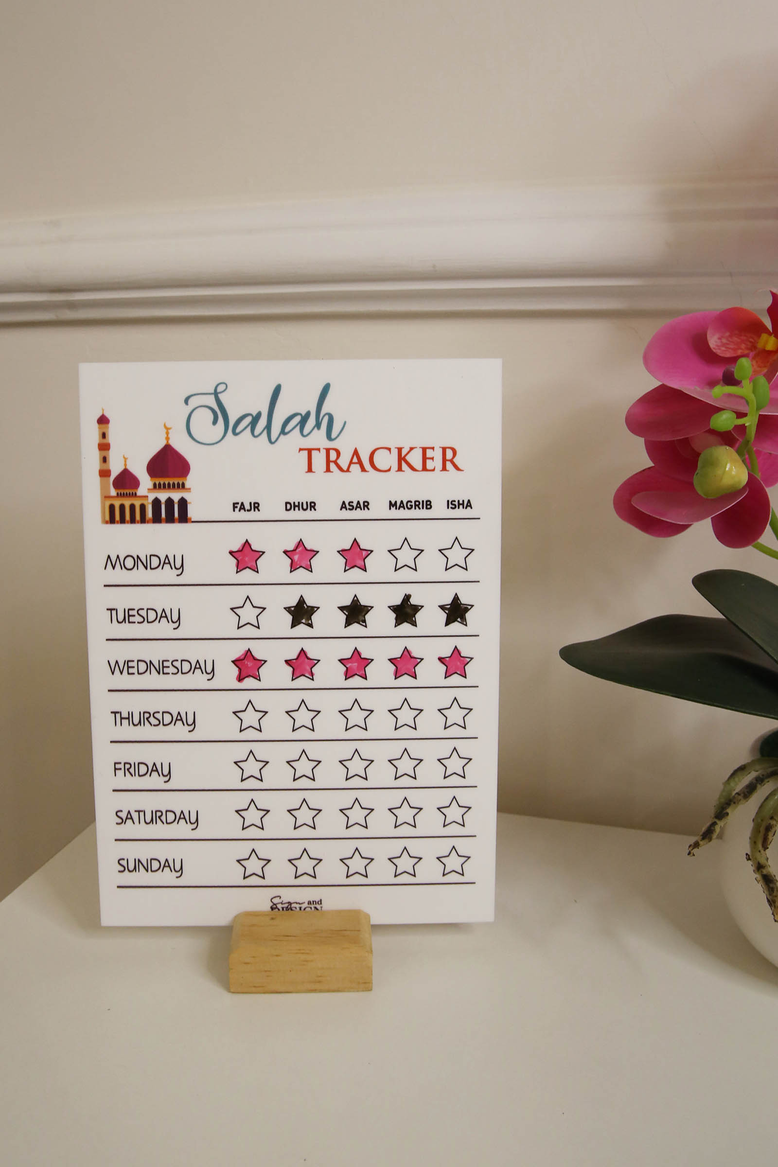 Kids Salah Tracker - Sign & Design